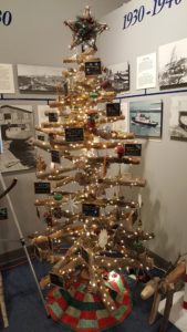 PortSide Family Christmas Tree, Sturgeon Bay, Home Builders
