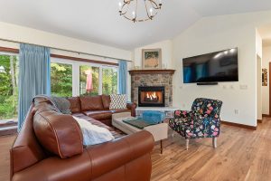Great Room with Fireplace